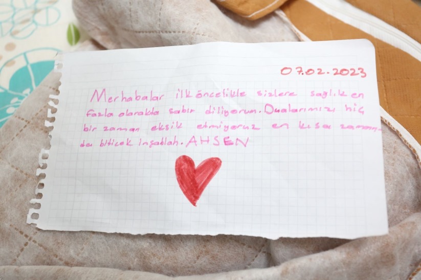 Çocuklardan depremzedeler için duygulandıran mektuplar