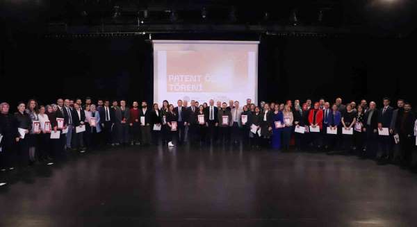 Atatürk Üniversitesi başarıyı ödüllendirmeye devam ediyor