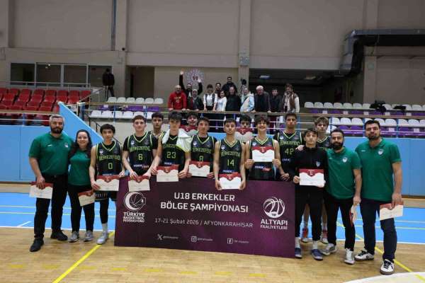 Merkezefendi Belediyesi U18 Erkek Basketbol Takımı Afyonkarahisar'da namağlup şampiyon oldu