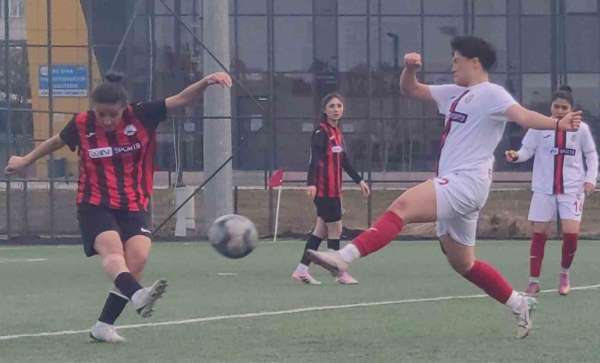 TFF Kadınlar 2. Lig: Vangücü SK: 2 - Siverek Kadın SK: 0