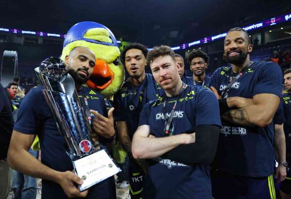 Ziraat Bankası Erkekler Türkiye Kupası üst üste 3. kez Fenerbahçe'nin