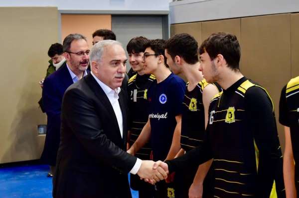 Gençlik ve Spor Bakanı Bak: 'Türkiye Avrupa'nın ve dünyanın en modern stadyumlarına sahip'