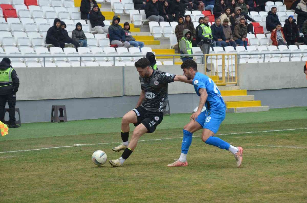 TFF 2 Lig: Karaman FK: 1 - Karacabey Belediyespor: 1