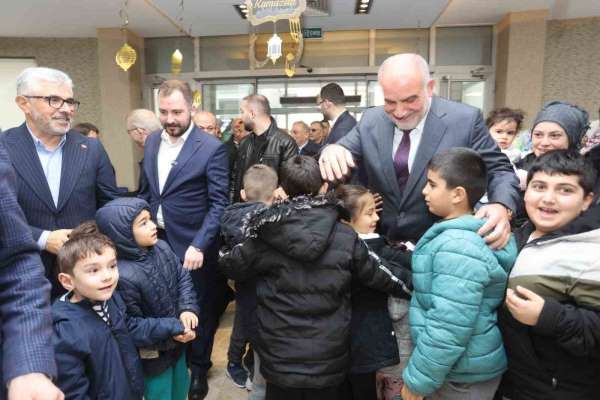 Canik'te Ramazan bayramı bayramlaşması