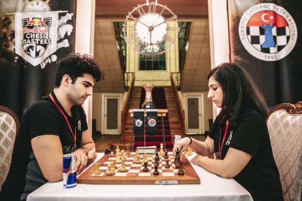 Red Bull Chess Masters'da final masası şekilleniyor 