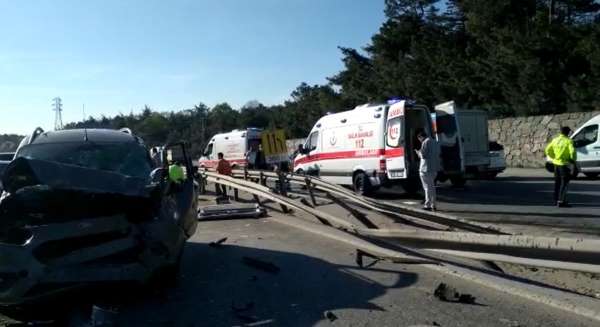 Arnavutköy-Sultangazi yolunda feci kaza: 1 ölü, 10 yaralı