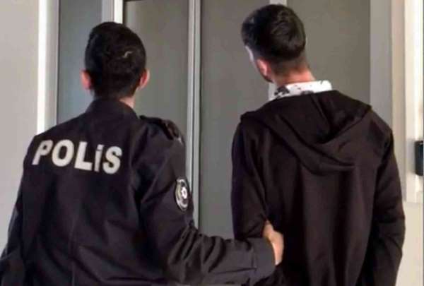 Siirt'te terör örgütü propagandası yapmaktan aranan şahıs yakalandı - Siirt haber
