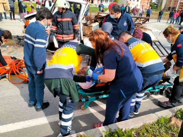 Trabzon'da trafik kazası: 1 ölü, 1 yaralı - Trabzon haber