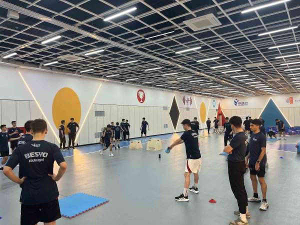Esenler'de sporla büyüyen bir nesil yetişiyor
