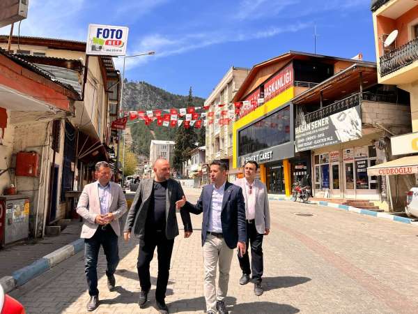 Feke Belediye Başkanı Cömert Özen'den Gençlik Merkezi müjdesi