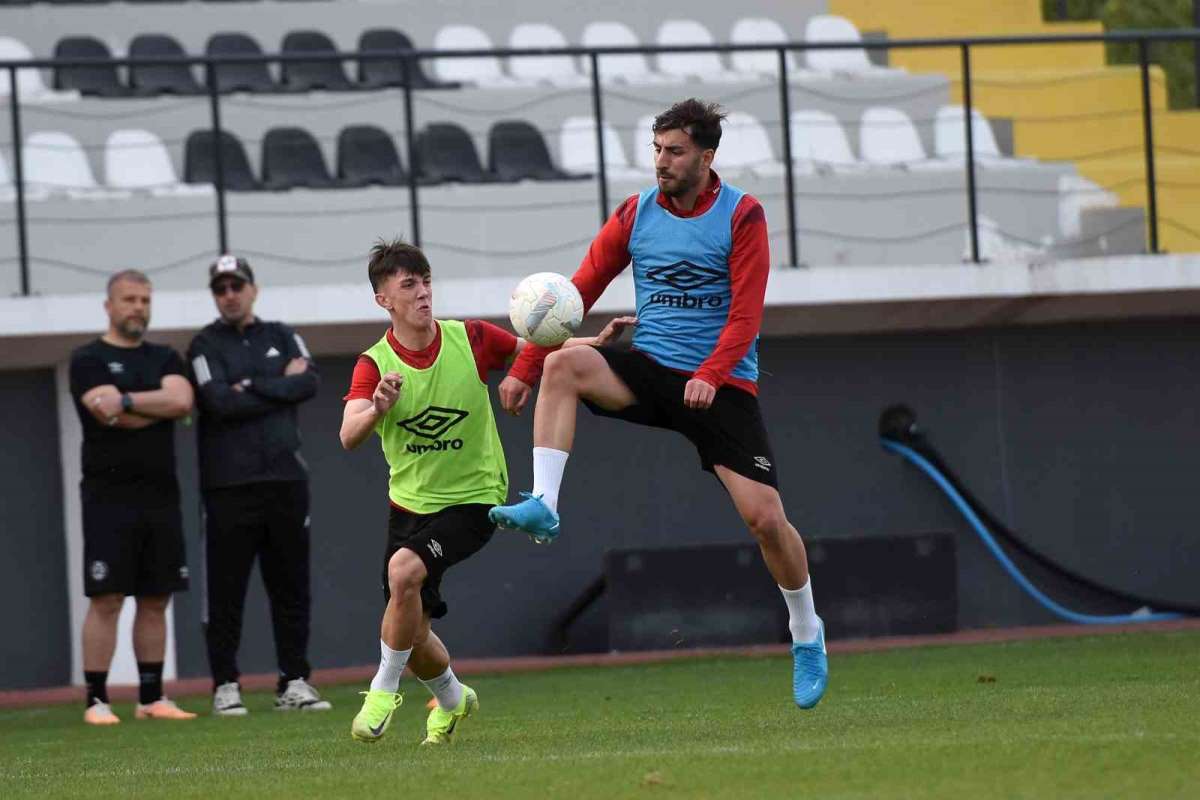 Manisa FK'nın kazanmaktan başka çaresi yok