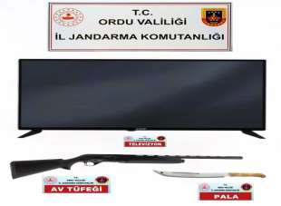 Ordu'da evden hırsızlık yapan 2 şüpheli yakalandı