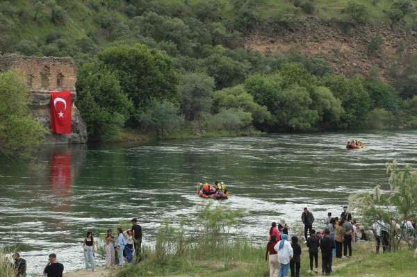 Şırnak'ta '2 Güçlükonak Doğa, Kültür ve Su Sporları Festivali' başladı