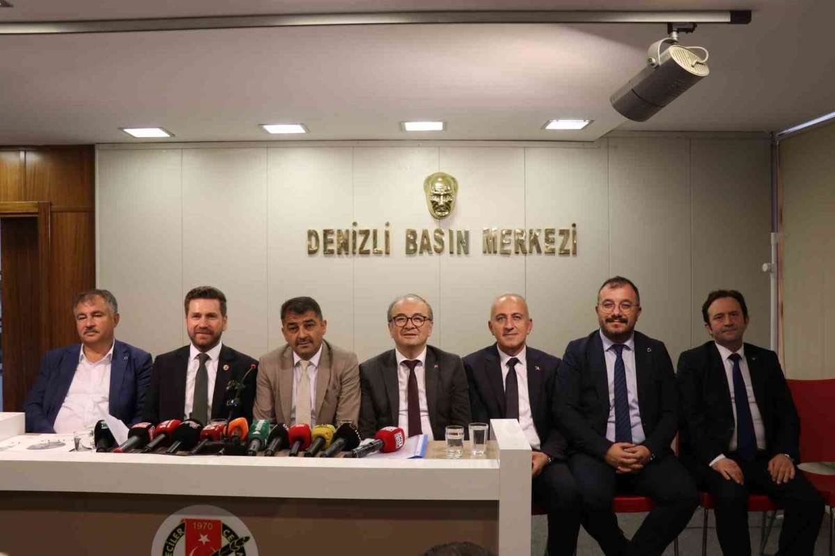 Tütüncünün sesi olan başkanlardan firmalara çağrı 'Avans yoksa, tütün birliği kuracağız'