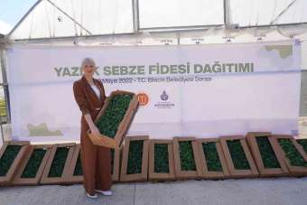 Bilecik'te çiftçilere 100 bin domates, biber, karpuz ve patlıcan fidesi dağıtıldı
