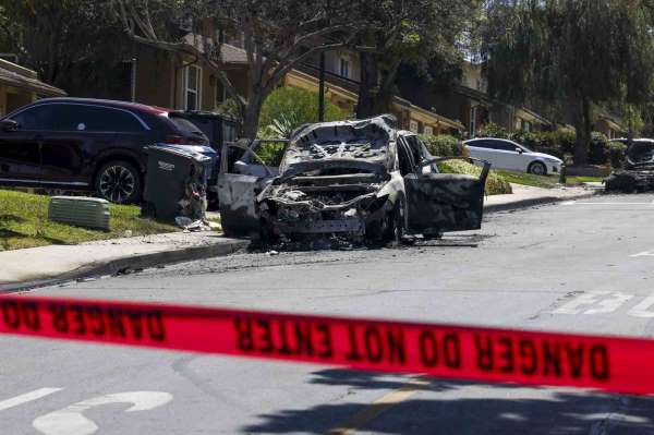 ABD'deki uçak kazasında bilanço netleşmeye başladı: 2 ölü, 8 yaralı