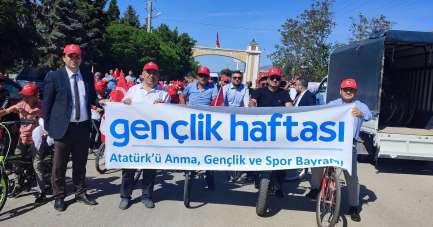 Altıntaş'ta Gençlik Haftası'nda bisiklet turu