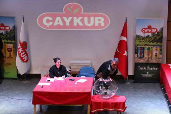 ÇAYKUR'a bin 500 mevsimlik işçi alımı için kura çekimi başladı
