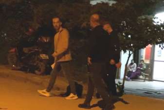 'Lazer tutma' kavgası: 2 kişi bıçaklandı