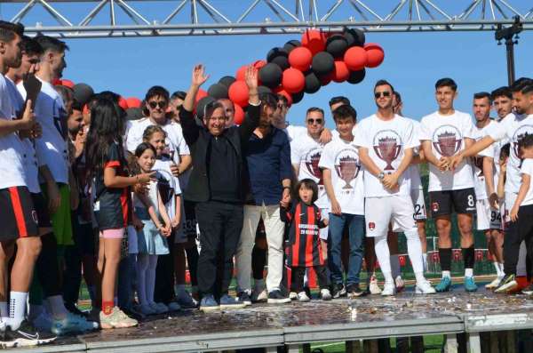 Şampiyon Denizli İdmanyurdu sahipsiz kaldı