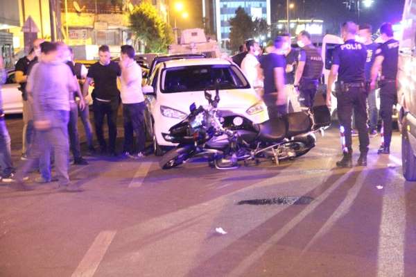 Diyarbakır'da Yunus ekipleri kaza yaptı: 2 polis yaralı 