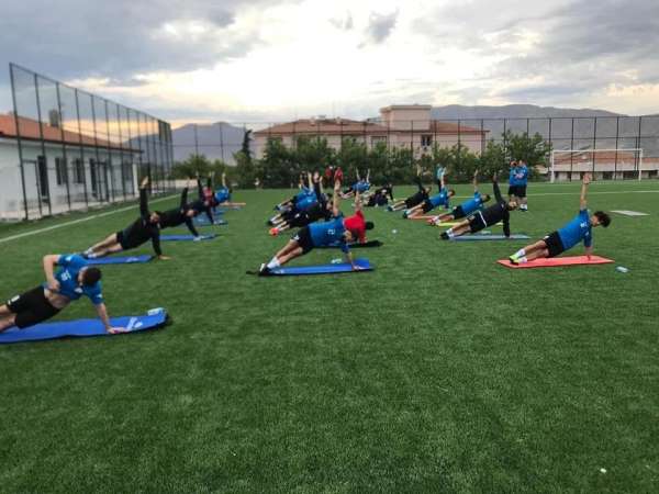 Yeşilyurt Belediyespor'da kamp çalışmaları sürüyor