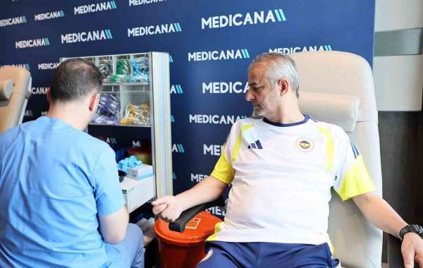 Fenerbahçe'de yeni sezon öncesi sağlık kontrolleri başladı