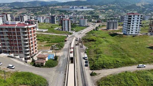 Samsun'un 5 ilçesinde ulaşım yatırımları sürüyor