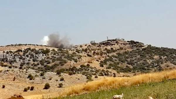 İsrail'den Lübnan'a top atışıyla saldırı 
