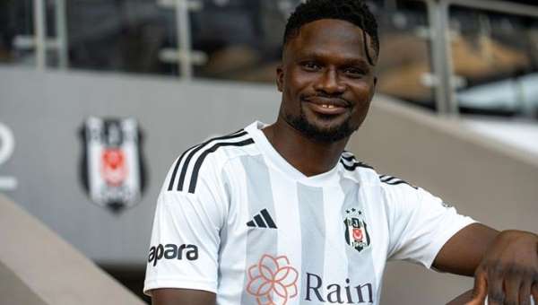 Daniel Amartey: 'Hocam nerede oynamamı isterse orada oynarım'