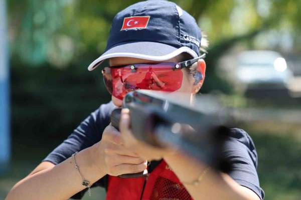 Avcı babanın milli atıcı kızı, Paris 2024 Olimpiyat Oyunları'nda gözünü altın madalyaya dikti