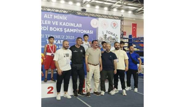 Azad Ali Yaşar'dan Türkiye derecesi