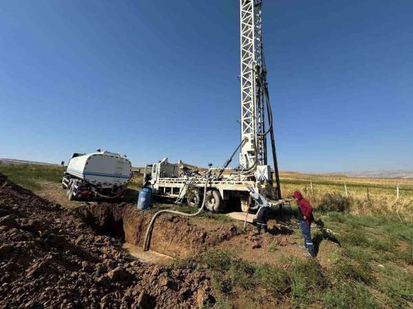 Siirt kırsalına 2 yılda 264 projeyle 250 milyon TL'lik altyapı yatırımı