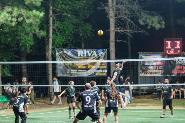 Türkiye'nin tek köy voleybol turnuvası başladı