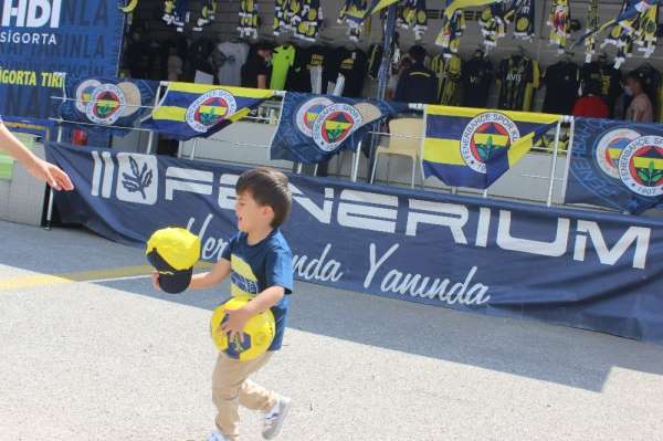 Fenerbahçe taraftarından Topuk Yaylası'na büyük ilgi