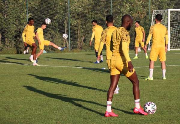 Yeni Malatyaspor yeni sezon hazırlıkları sürüyor 