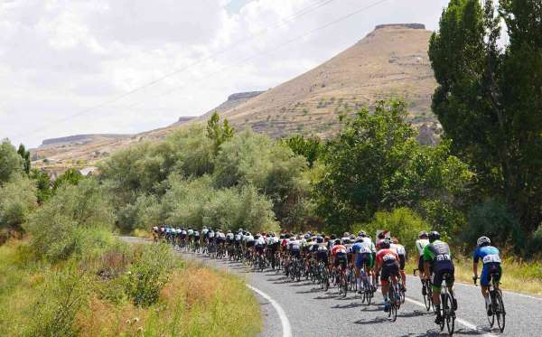 Bisikletçiler Kapadokya'da Başladı Erciyes'te Bitirdi