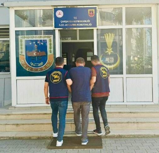 Samsun'da 10,5 yıl hapis cezası ile aranan şahsı jandarma yakaladı