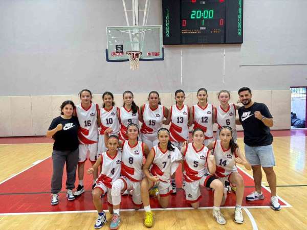 Düzce Basketbolda Türkiye Finallerine Gidiyor