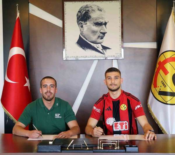 Eskişehirspor'un Adanaspor'dan yaptığı yeni transferi belli oldu