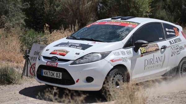 Kapadokya Rallisi'nde kıyasıya mücadele devam etti