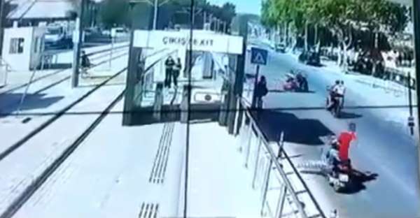 Okul dönüşü kahreden kazanın görüntüleri ortaya çıktı