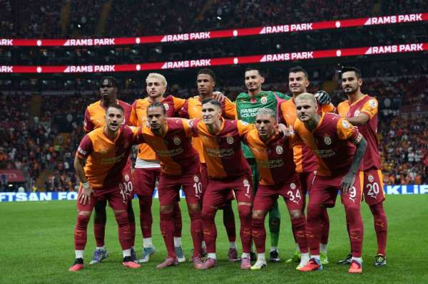 Galatasaray'da 3 değişiklik