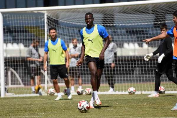 Manisa FK kritik Bandırmaspor deplasmana hazırlanıyor