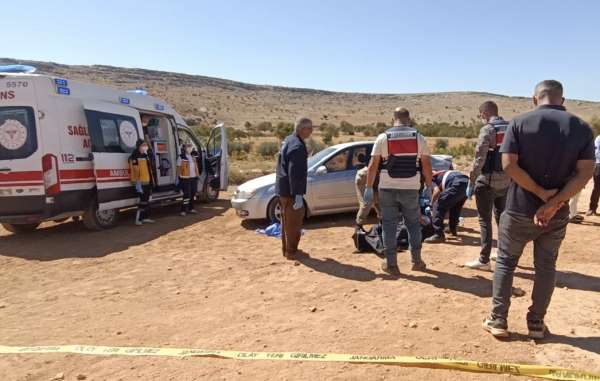 Tarım müdürlüğü personeli, aracında kalbinden bıçaklanmış halde bulundu