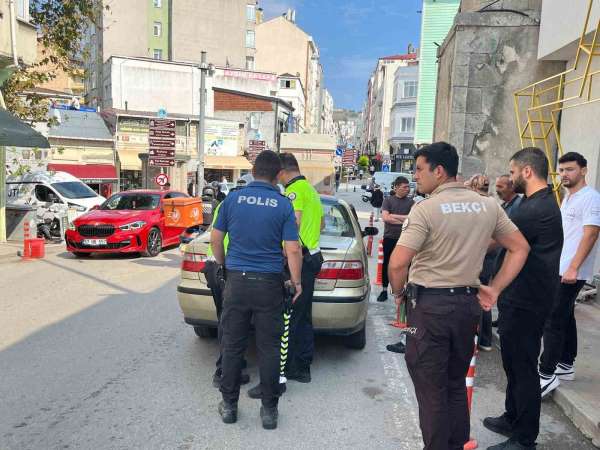 Sinop'ta epilepsi krizi geçiren genç otomobile çarptı