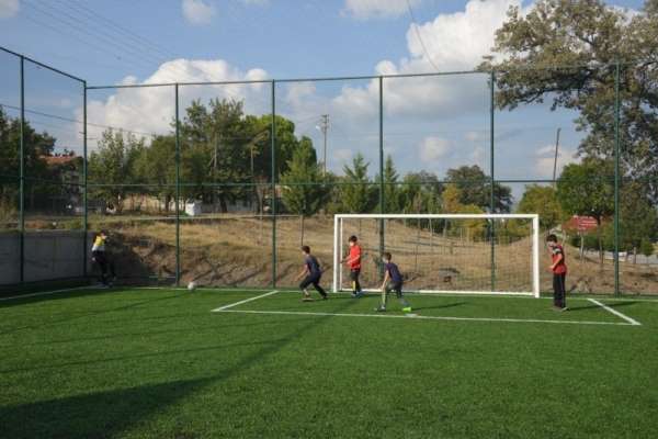 Başkan Akçadurak: 'Semt spor sahalarının sayısını arttıracağız'