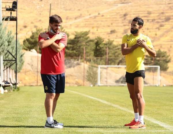 Yeni Malatyaspor'da Adem Büyük ve Chebake şoku
