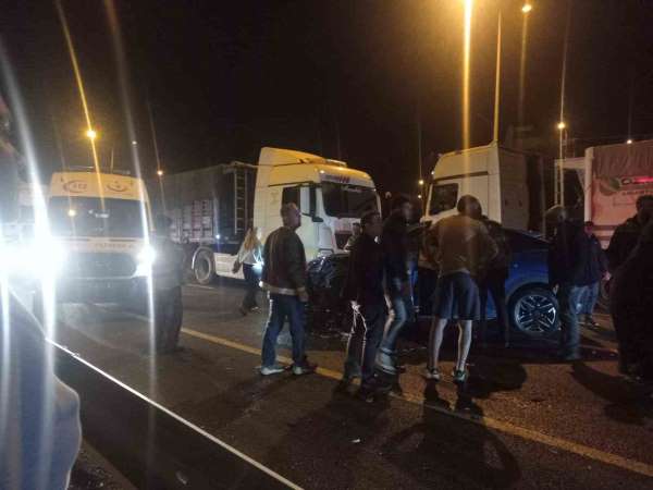 Direksiyon başında kalp krizi geçiren sürücü kaza yaptı: 1 ölü, 1 yaralı