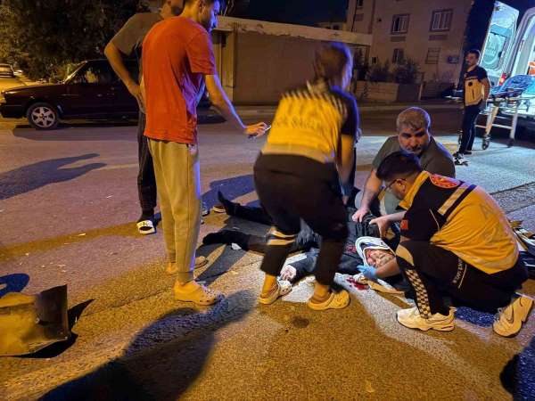 Tarsus'ta 2 ayrı motosiklet kazasında 1'i ağır olmak üzere 3 kişi yaralandı